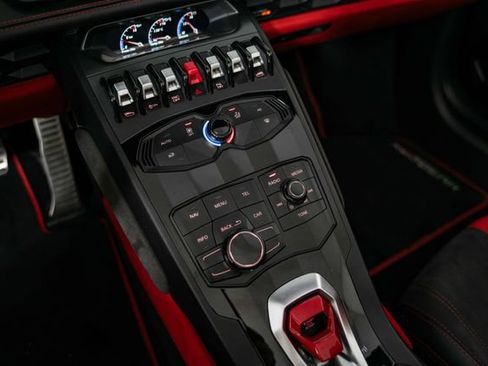Used 2016 Lamborghini Huracan LP 610-4 AWD/4WD image 21
