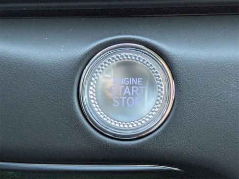 Used 2025 Genesis GV80 3.5T e-SC image 29