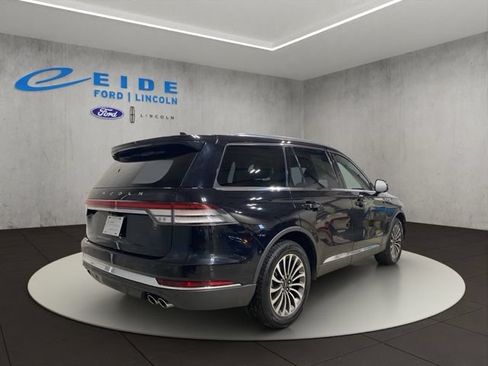 Certified 2023 Lincoln Aviator AWD w/ Premium Package image 10