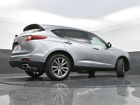 Used 2023 Acura RDX w/ Technology Package image 37