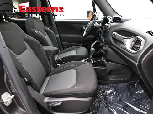 Used 2021 Jeep Renegade Latitude w/ Sun & Sound Group AWD/4WD image 24
