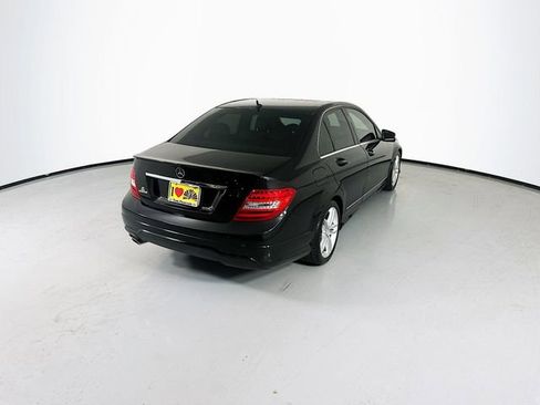 Used 2013 Mercedes-Benz C 250 Sedan image 9