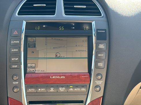 Used 2011 Lexus ES 350 FWD image 25