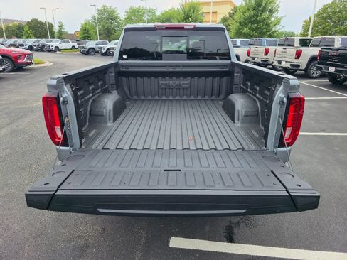 New 2026 GMC Sierra 1500 AT4 w/ AT4 Premium Package AWD/4WD image 25