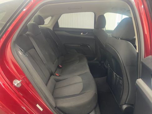 Used 2021 Kia K5 LXS image 11