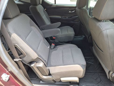 Used 2019 Chevrolet Traverse LT FWD image 29