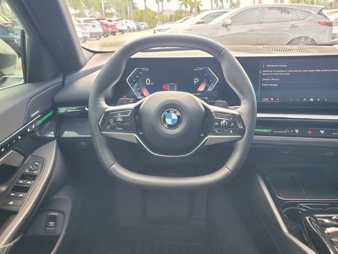 Used 2024 BMW 530i xDrive w/ Premium Package AWD/4WD image 22
