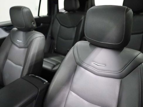 Used 2023 Cadillac XT6 Premium Luxury w/ LPO, Floor Liner Package image 18