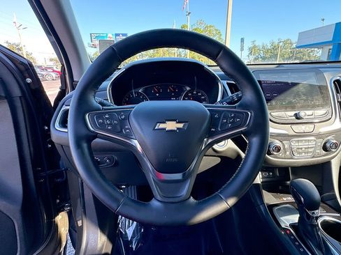 Certified 2023 Chevrolet Equinox Premier image 12