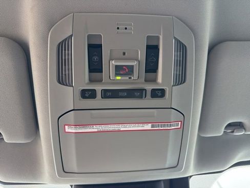 Used 2021 Toyota Highlander Platinum AWD/4WD image 26