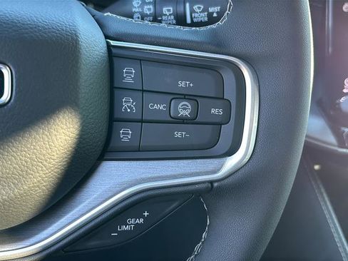 New 2026 Jeep Grand Wagoneer Limited AWD/4WD image 28