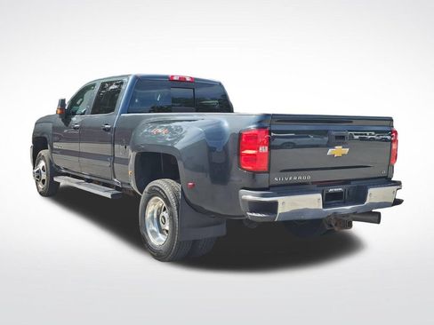Used 2017 Chevrolet Silverado 3500 LT w/ LT Convenience Package AWD/4WD image 7