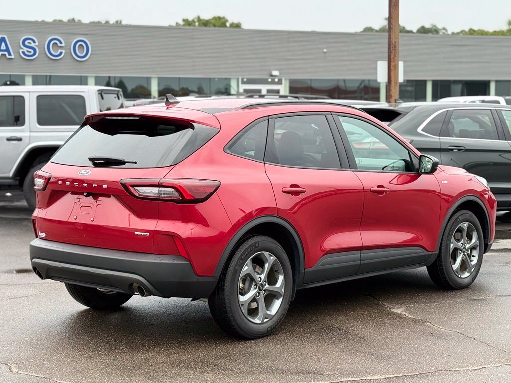 Used 2025 Ford Escape ST-Line AWD/4WD image 31