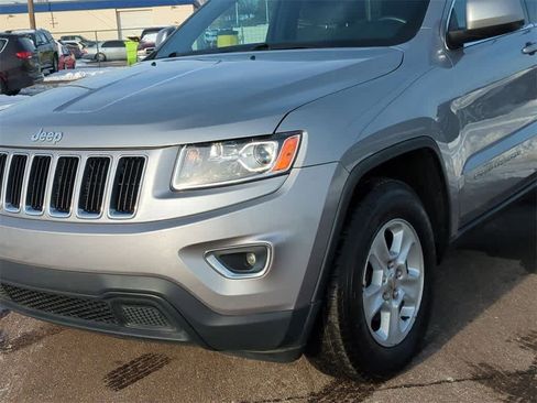 Used 2014 Jeep Grand Cherokee Laredo w/ Quick Order Package 23E image 3