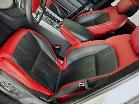 Used 2019 Land Rover Range Rover Sport HSE Dynamic image 21