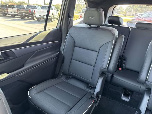 New 2026 Buick Enclave Sport Touring image 15