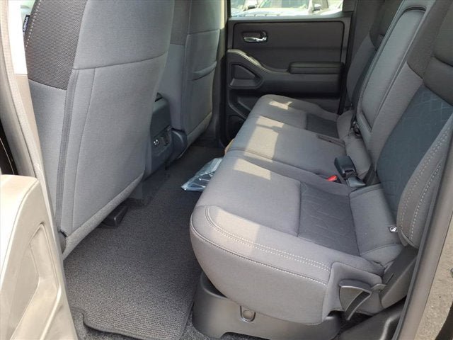New 2026 Nissan Frontier SV w/ SV Convenience Package AWD/4WD image 5