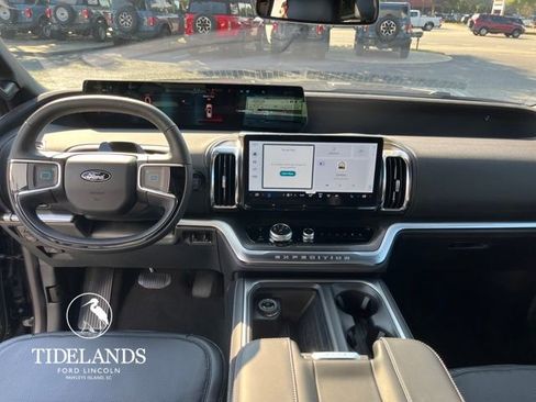 New 2025 Ford Expedition Platinum w/ Stealth Appearance Package image 14