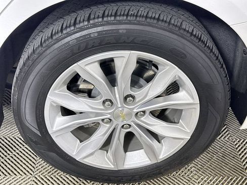 Used 2025 Chevrolet Malibu LT FWD image 34