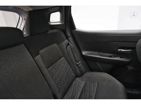 Used 2026 Nissan Kicks SV w/ SV Premium Package FWD image 12