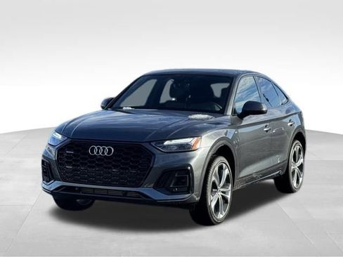 Used 2023 Audi Q5 2.0T Premium Plus w/ Premium Plus Package image 3