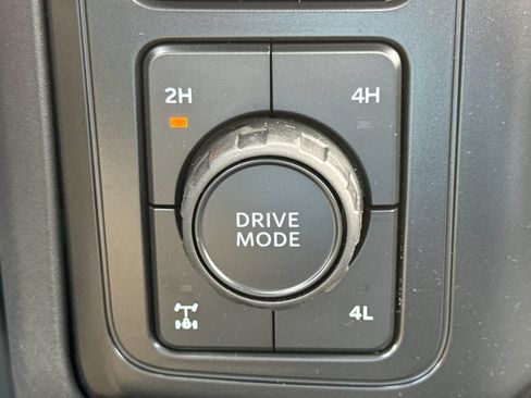 New 2025 Ford F350 XL w/ STX Appearance Package AWD/4WD image 33