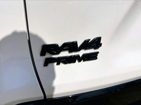 Used 2022 Toyota RAV4 XSE w/ Weather Package AWD/4WD image 31