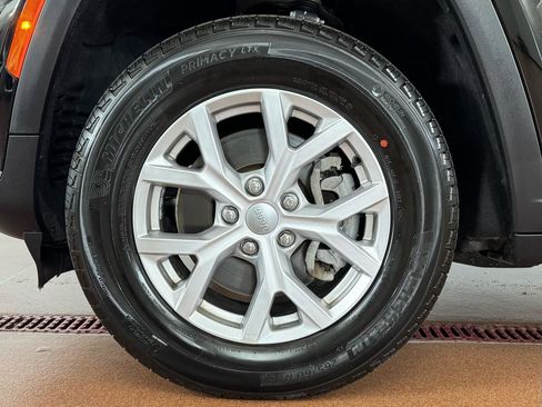 Used 2021 Jeep Grand Cherokee L Limited image 8