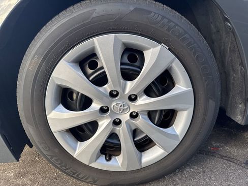 Used 2024 Toyota Corolla LE image 9