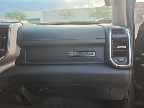 Used 2022 RAM 1500 Laramie AWD/4WD image 31