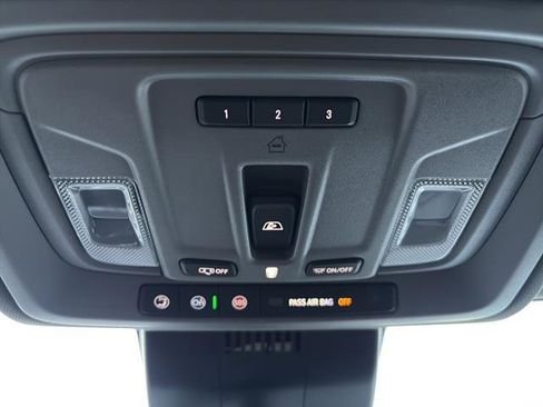 Used 2026 Chevrolet Silverado 1500 LTZ image 28