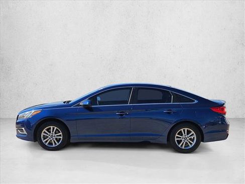 Used 2017 Hyundai Sonata SE image 8