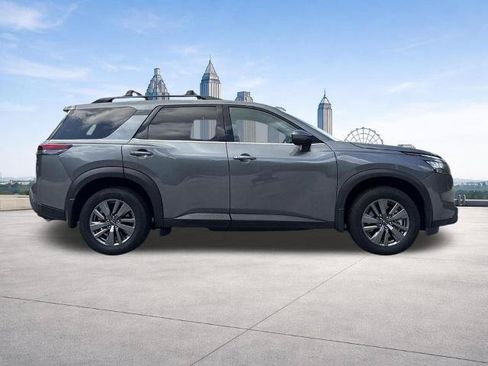 Certified 2025 Nissan Pathfinder SV w/ SV Premium Package FWD image 26