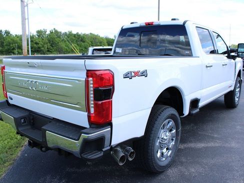 New 2026 Ford F350 4x4 Crew Cab Super Duty image 17