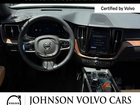 Used 2024 Volvo XC60 B5 Ultimate w/ Protection Package Premier AWD/4WD image 10