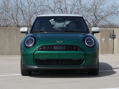 New 2026 MINI Cooper S image 2