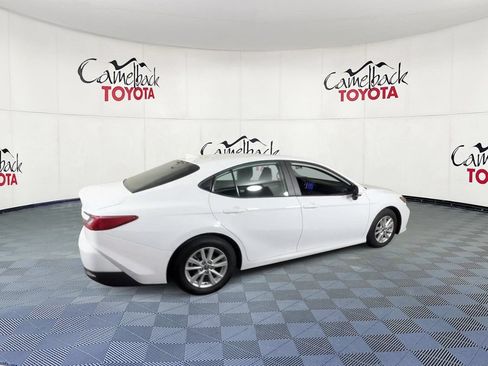 Used 2025 Toyota Camry LE FWD image 3