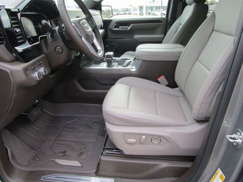 New 2026 GMC Sierra 1500 SLT w/ SLT Premium Plus Package AWD/4WD image 29