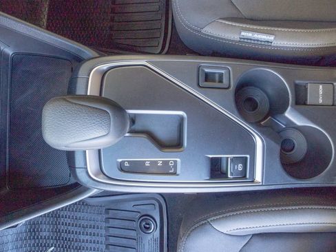 Certified 2025 Subaru Impreza 2.0i image 10