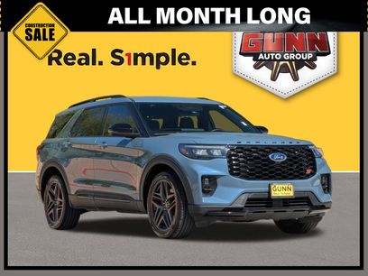 Used 2025 Ford Explorer ST