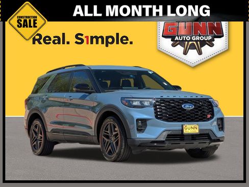 Used 2025 Ford Explorer ST AWD/4WD image 1