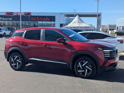 Certified 2025 Nissan Kicks SV image 6