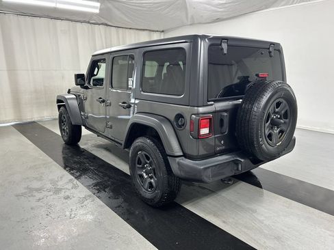 Used 2021 Jeep Wrangler Unlimited Sport AWD/4WD image 7