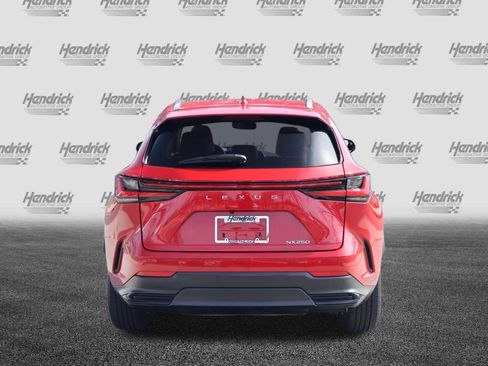 Certified 2025 Lexus NX 250 FWD w/ Towing Package (2000 Lbs) image 8