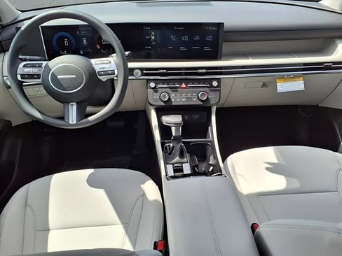 New 2025 Hyundai Tucson SE image 14