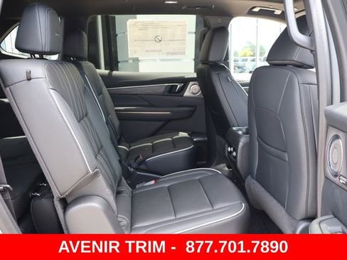 New 2026 Buick Enclave Avenir w/ Super Cruise Package AWD/4WD image 19