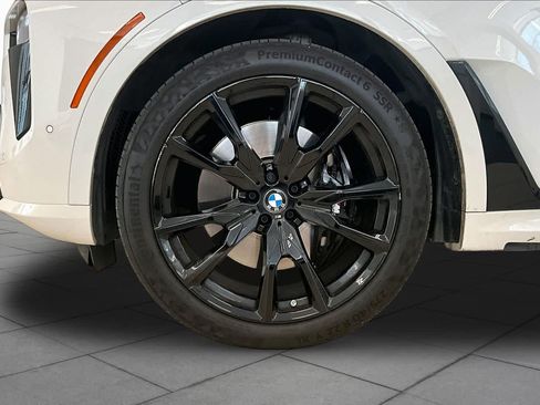 Used 2024 BMW X7 M60i w/ Executive Package AWD/4WD image 10