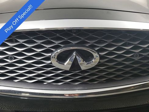 Used 2023 INFINITI Q50 Luxe w/ Cargo Package RWD image 10