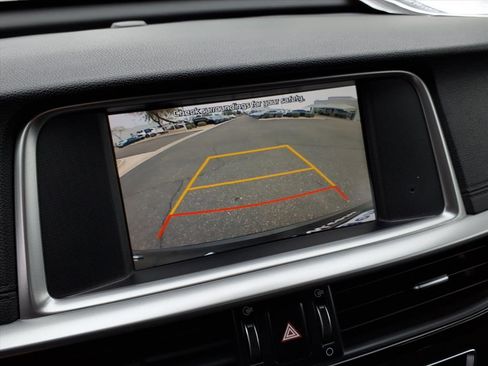 Used 2019 Kia Optima LX image 27