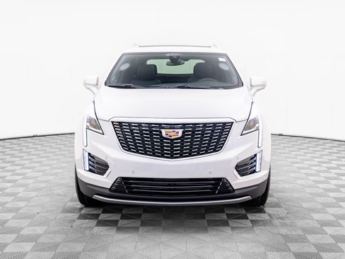 New 2025 Cadillac XT5 Premium Luxury image 2